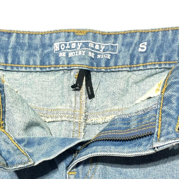 Noisy May Light Blue Jean Mini Skirt Size Small - Picture 3 of 12